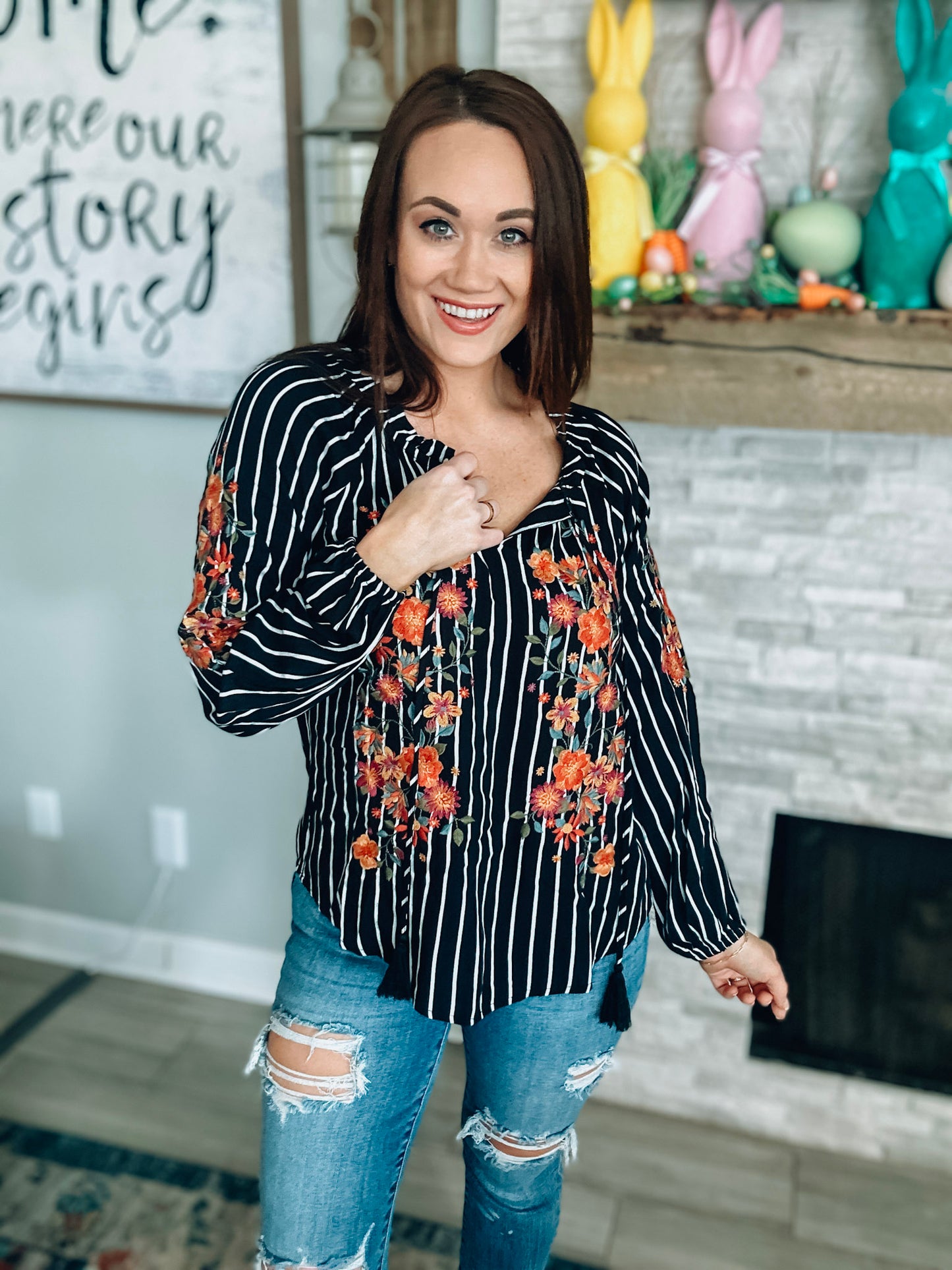 Savanna Jane Black/White Stripe Top w/ Embroidery - Size Medium