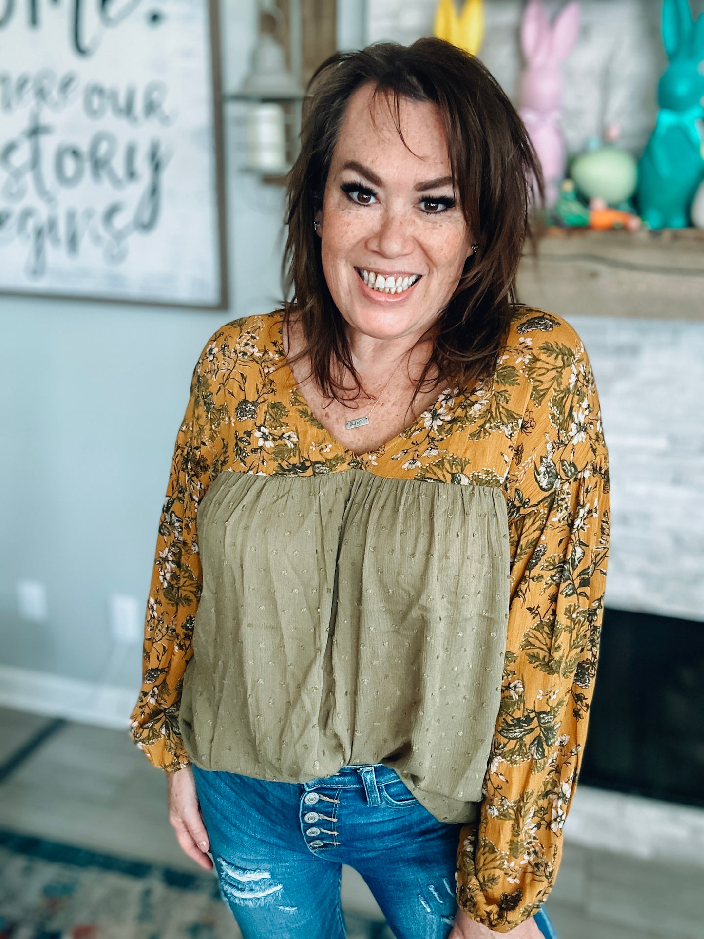 Olive Swiss Dot Boho Sleeve Blouse - Size Med