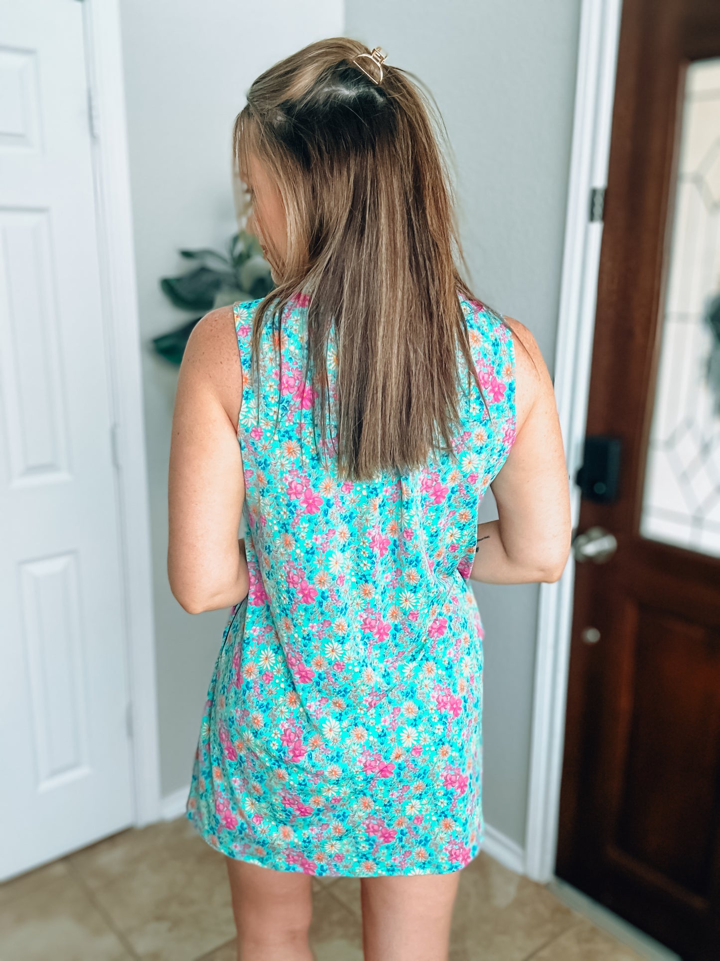 Mint Floral Sleeveless Dress - Medium