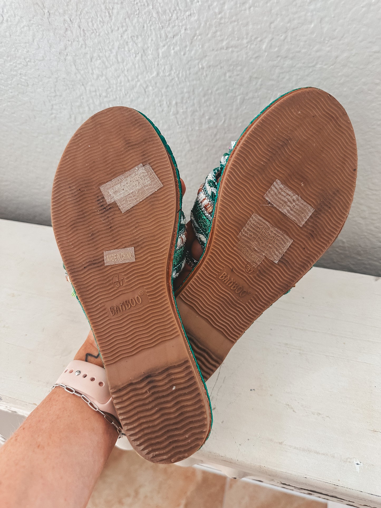 Bamboo Embroidered Sandals - Size 7