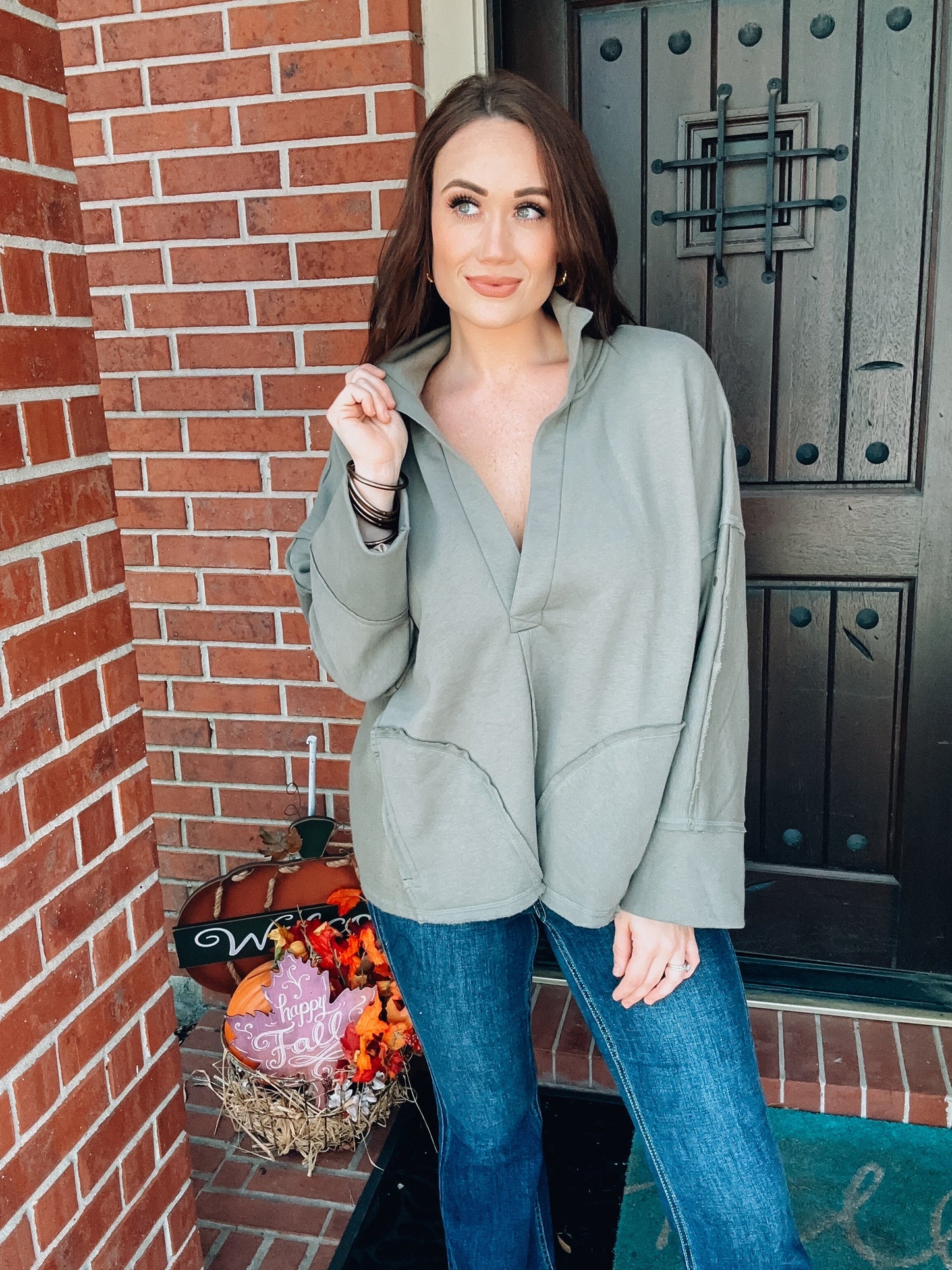 V-Neck Dolman Sleeve Pullover in Olive NWT - Size Med