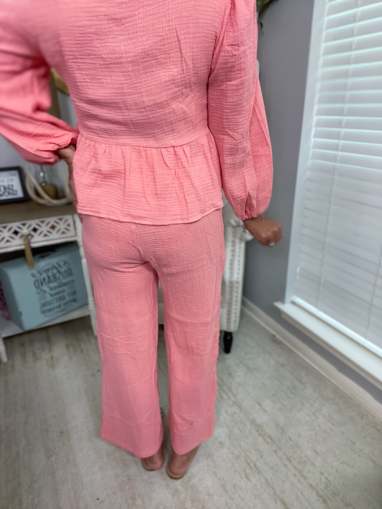Coral Shirt Pants 2 Piece Sets NWOT - Size Med