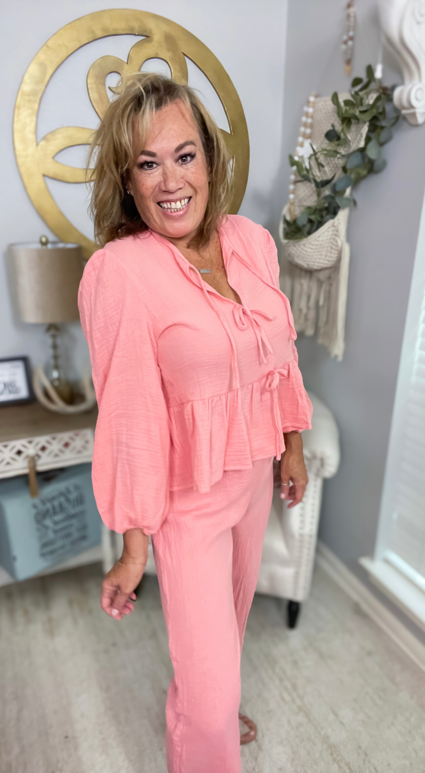 Coral Shirt Pants 2 Piece Sets NWOT - Size Med