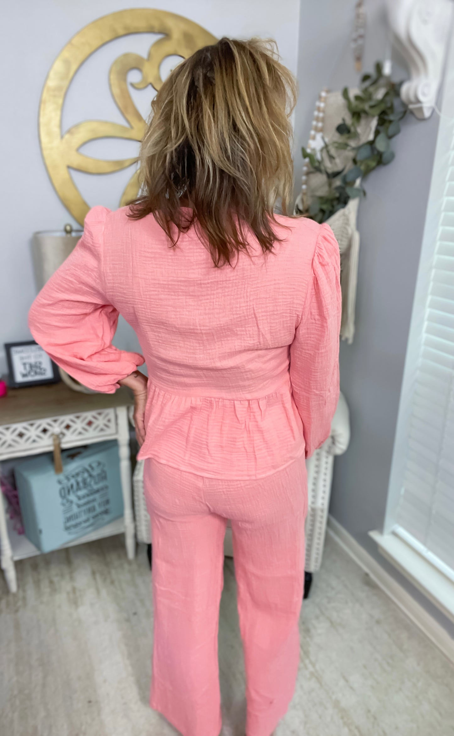 Coral Shirt Pants 2 Piece Sets NWOT - Size Med