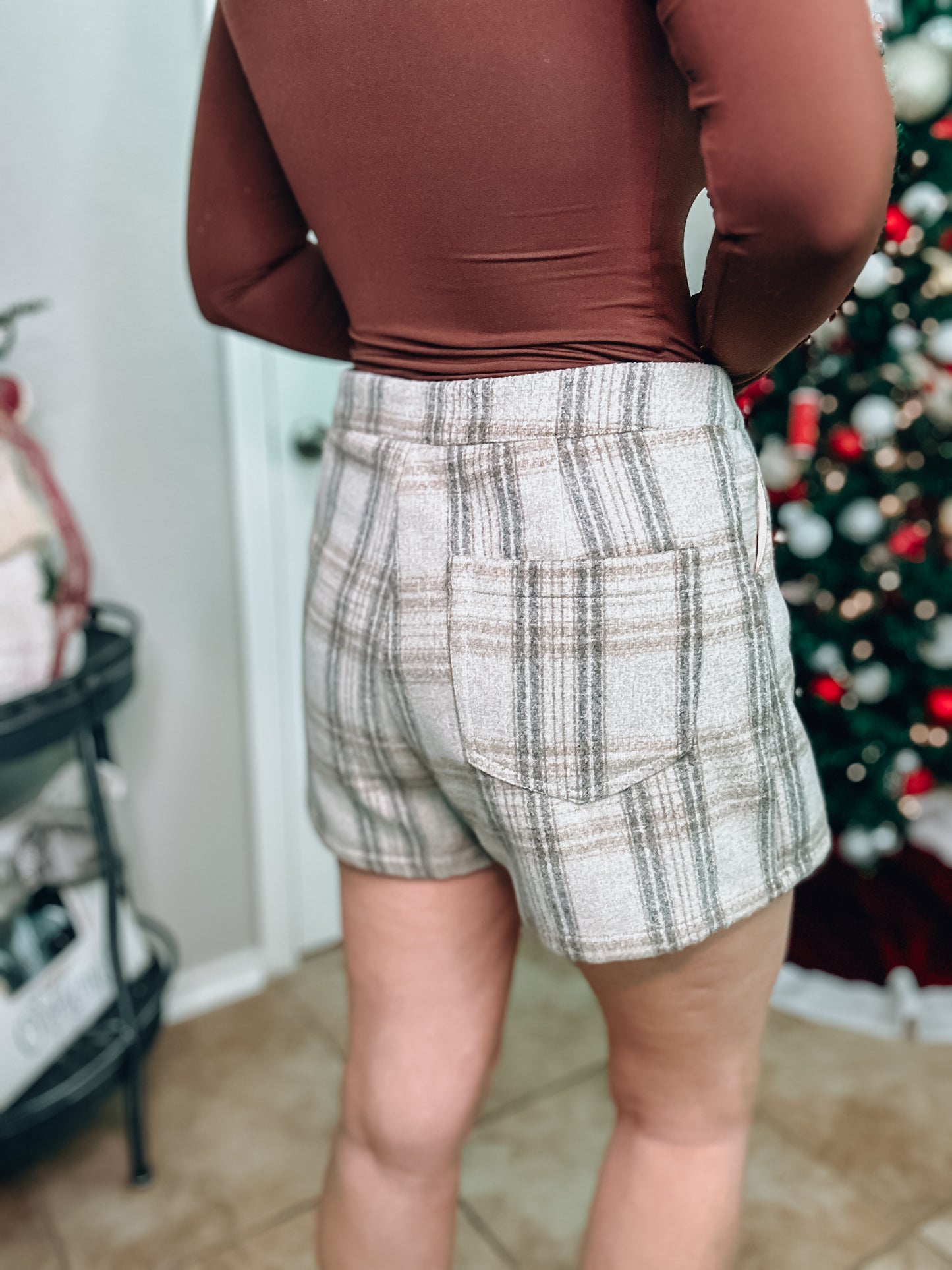 Taupe Plaid Wrap Skort - NWT Size Large