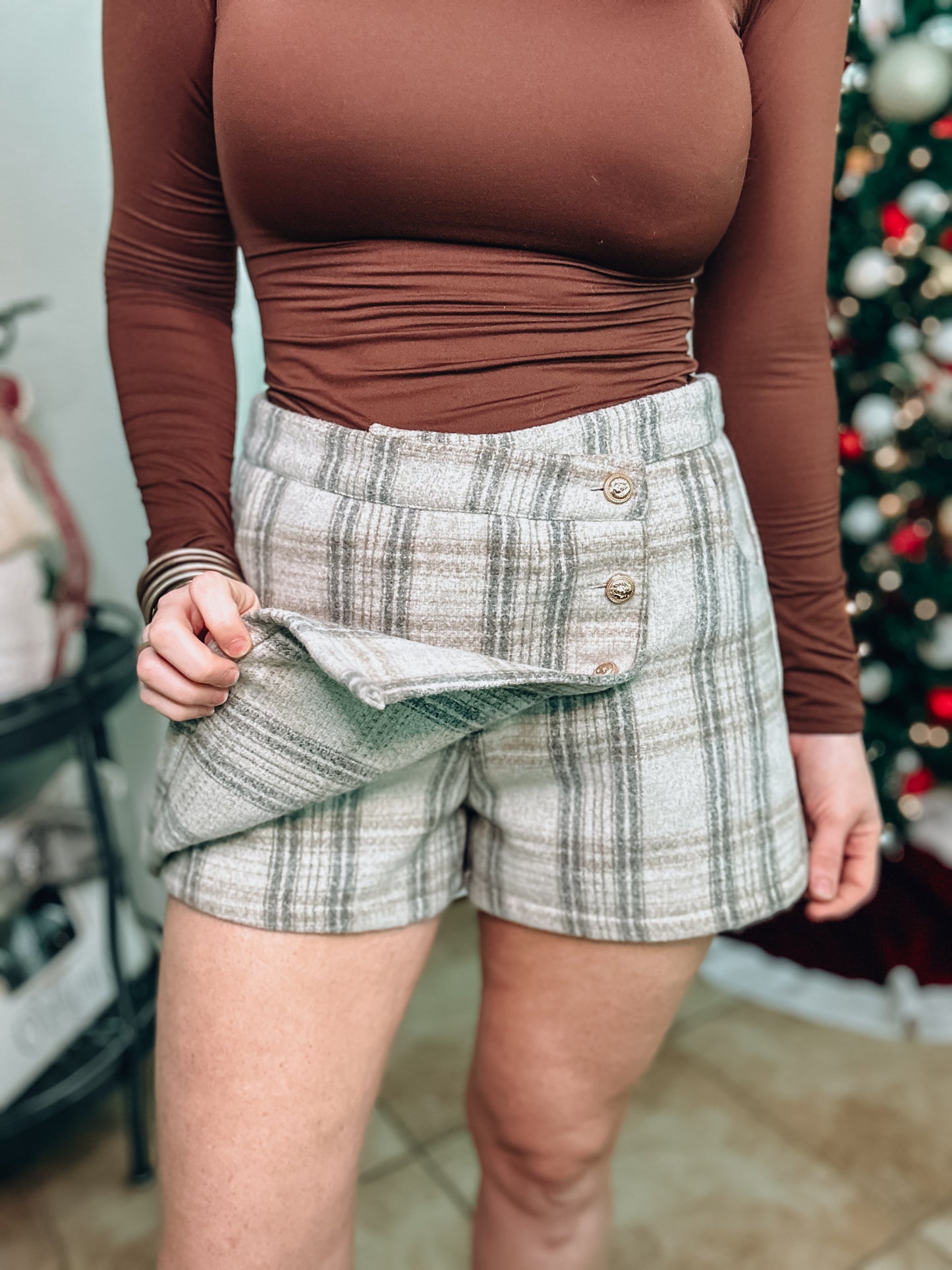 Taupe Plaid Wrap Skort - NWT Size Large