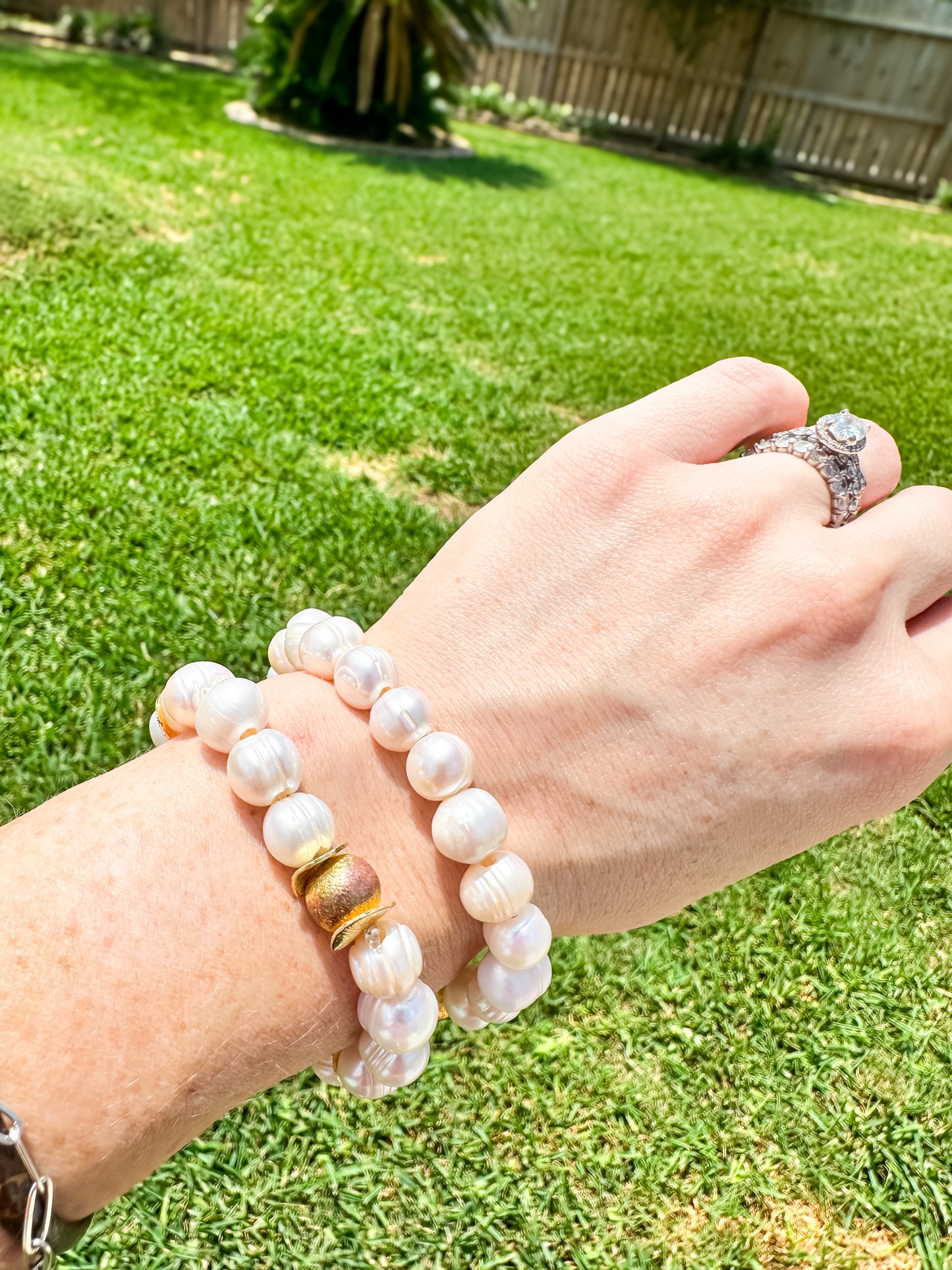 Large Genuine Freshwater Pearl Bracelet