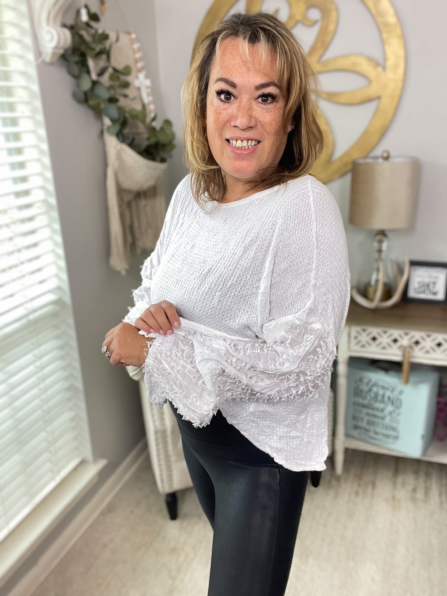 Eyelash Butterfly Sleeve Blouse in Ivory - Size Medium