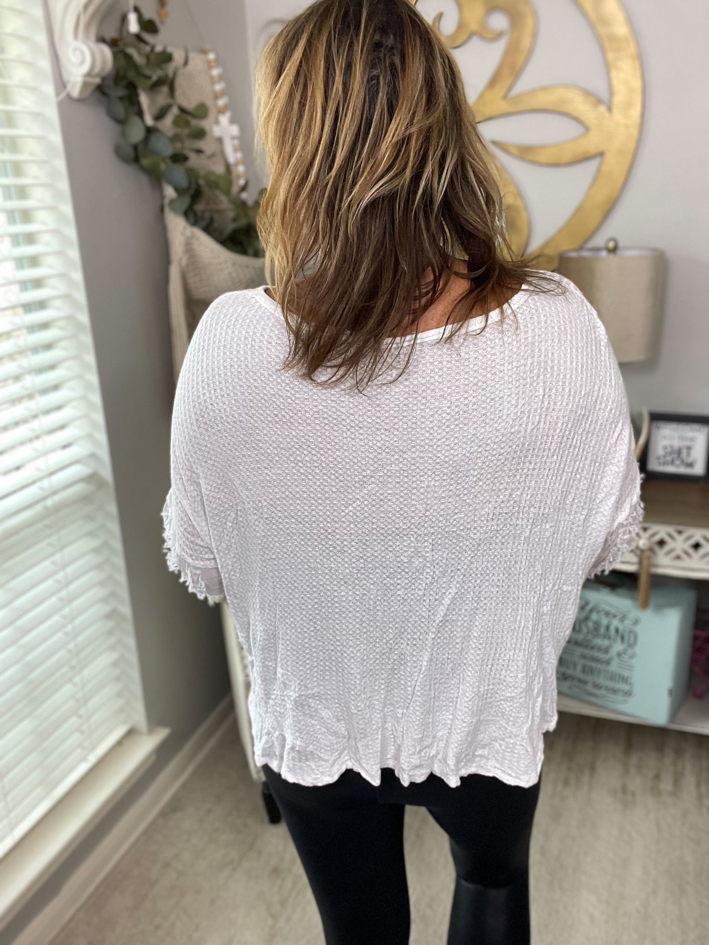 Eyelash Butterfly Sleeve Blouse in Ivory - Size Medium