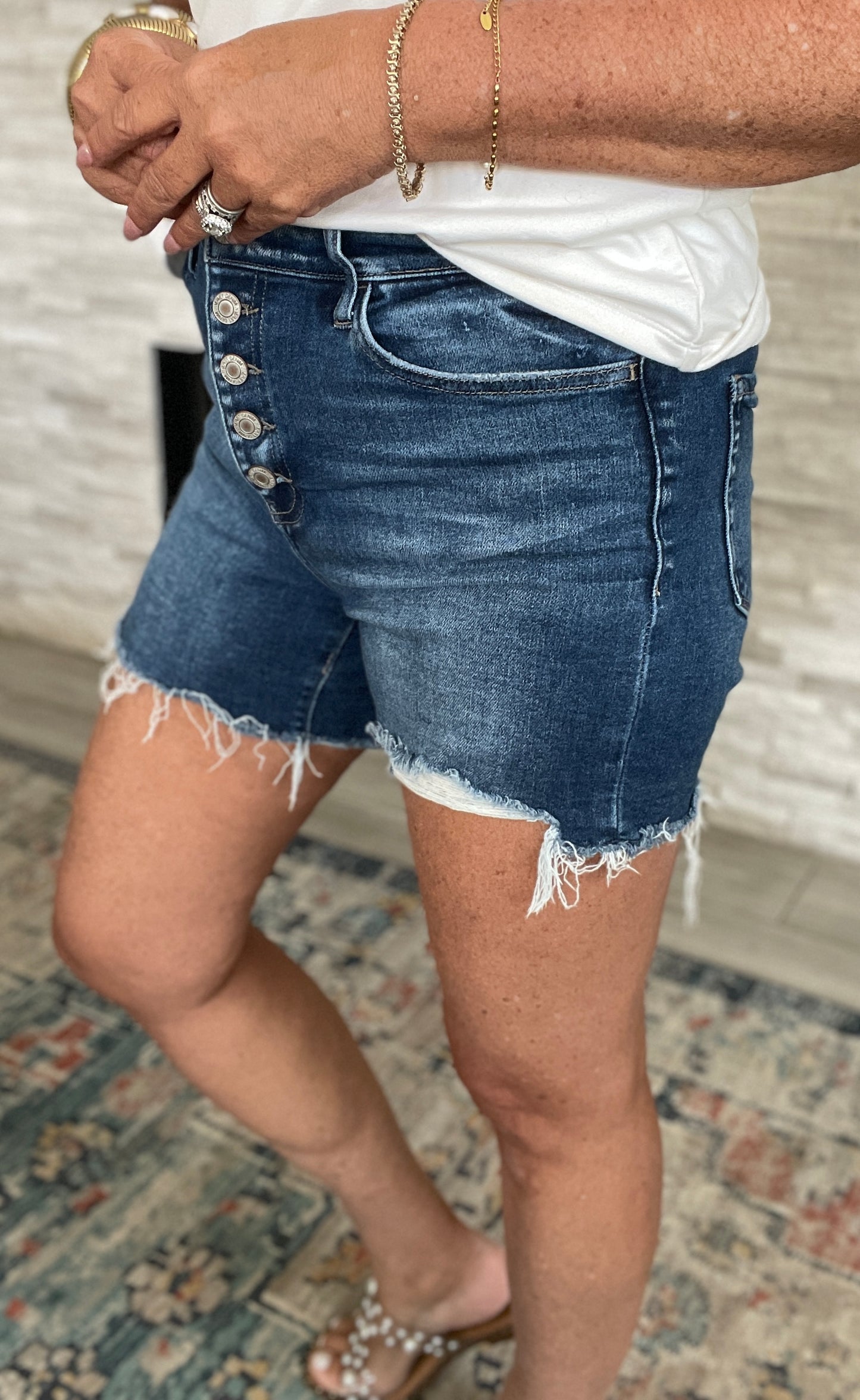 Vervet High Rise Frayed Hem Shorts - Size Med