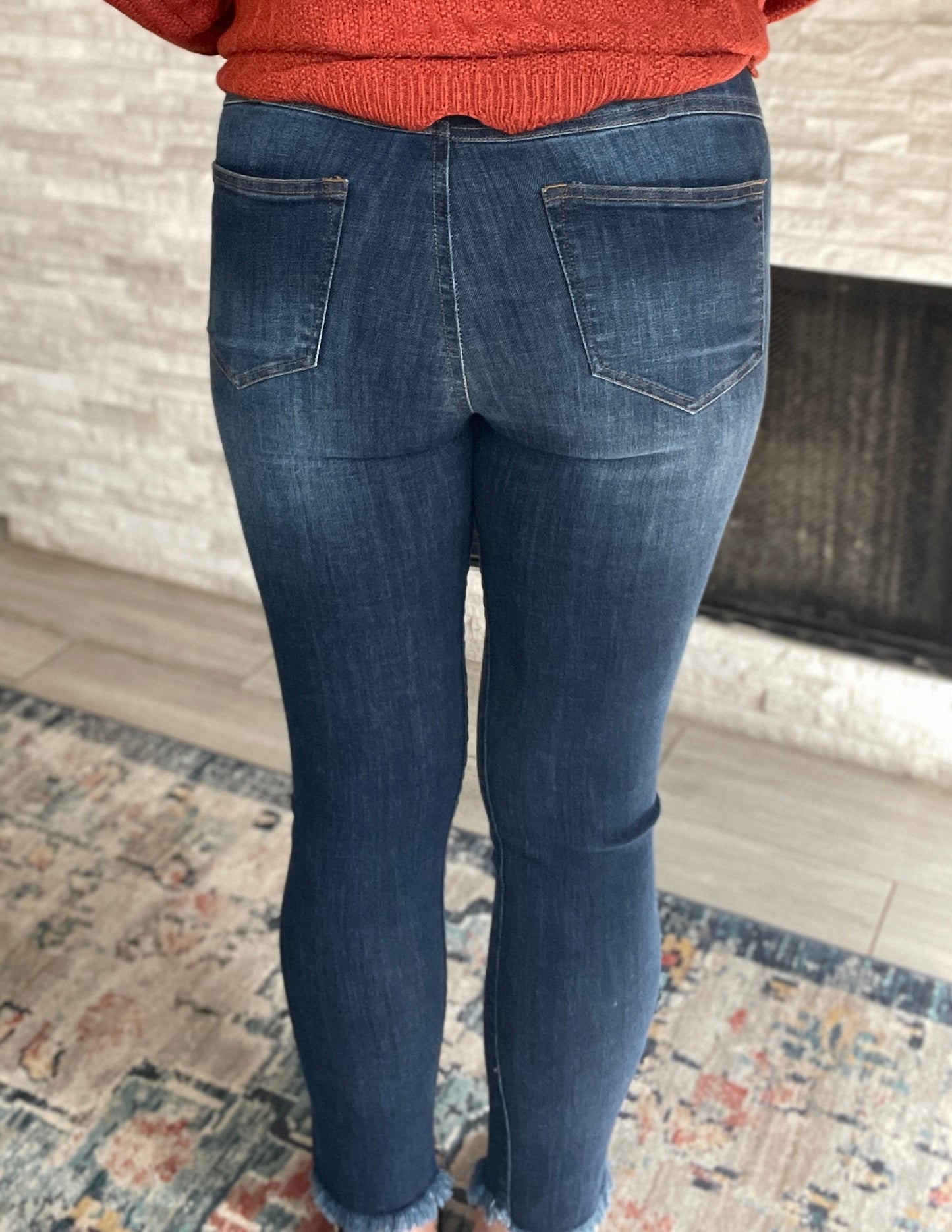 Risen High Rise Skinny Leg Jegging - Size Medium