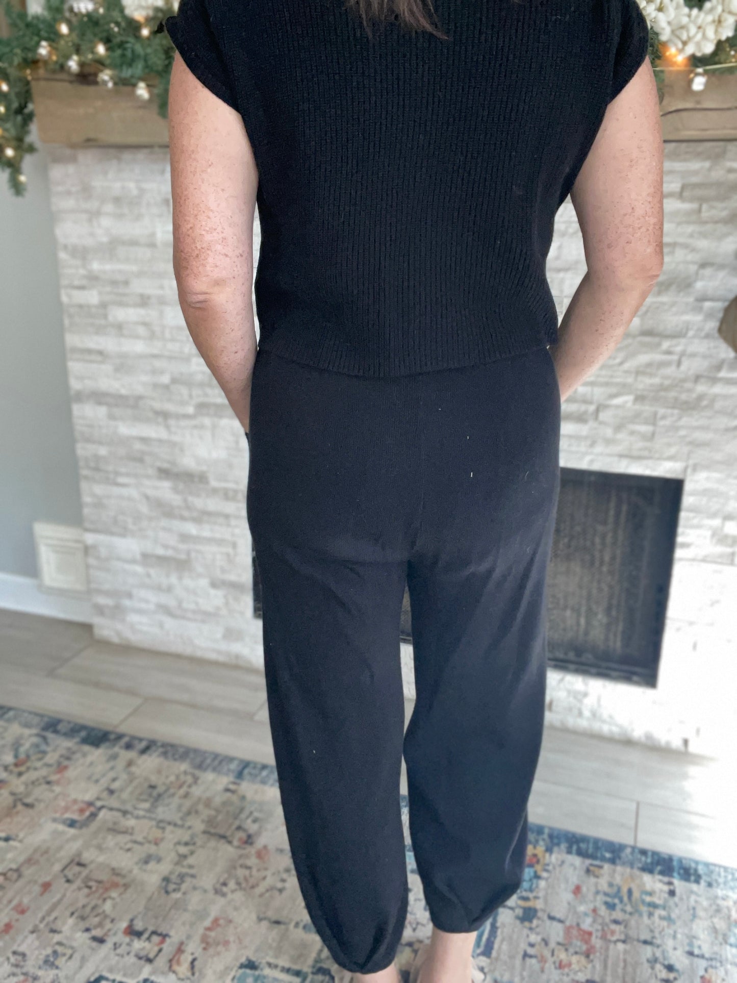 Black Knit Sweater Set - Size Large