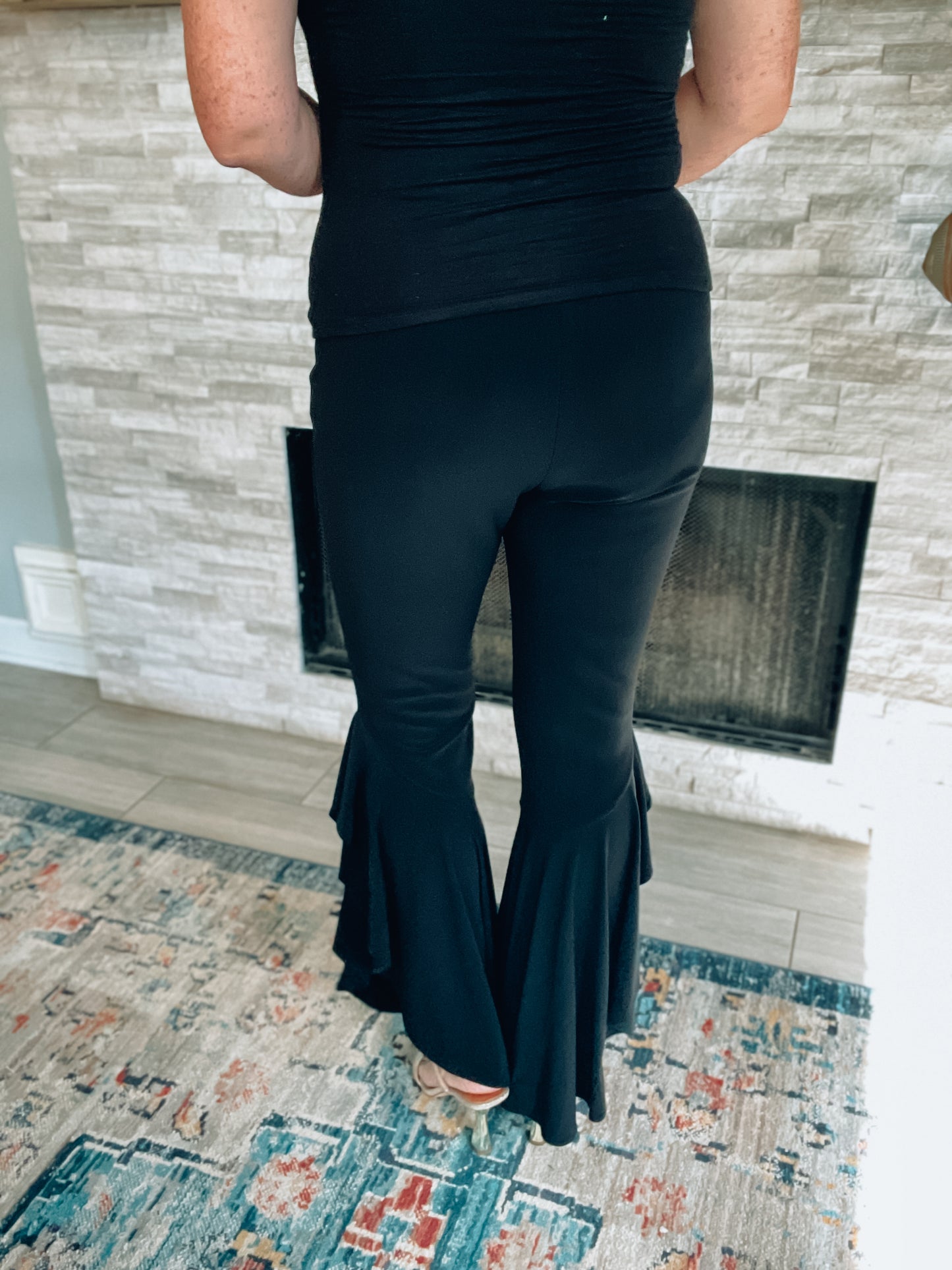 joseph Ribkoff Black Ruffle Leg Pants - Size Large