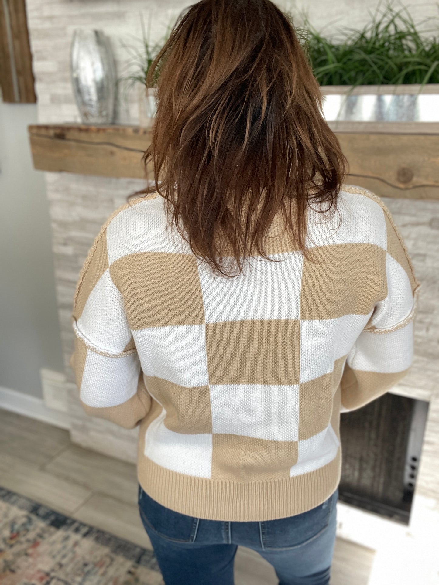 Checkered Crew Neck Sweater Beige/White NWT - Size Med