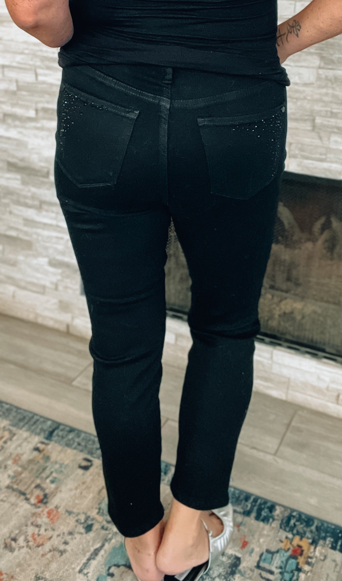 High Rise Rhinestone Slim Fit Judy Blue Jeans in Black NWT - Size 7