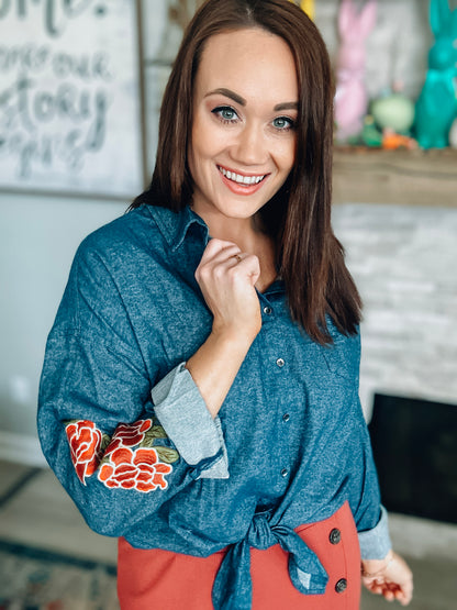 Easel Denim Button Up w/ Embroidered Sleeves - Size Small