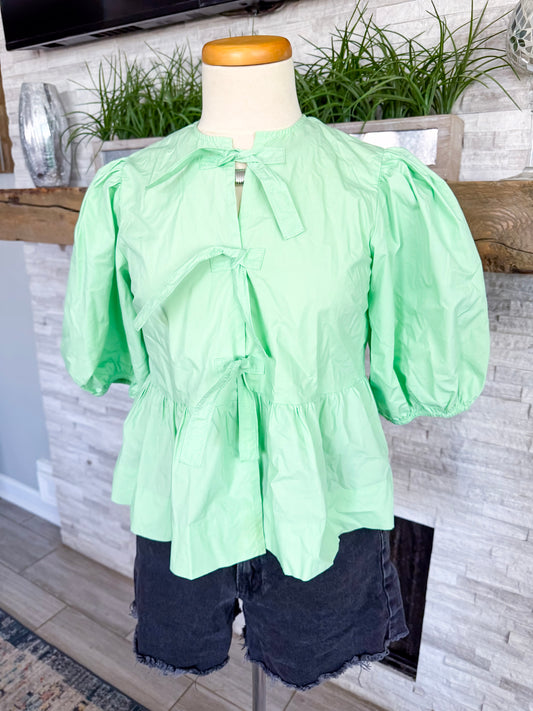 Lime Solid Poplin Knot Top by Karlie - Size Med