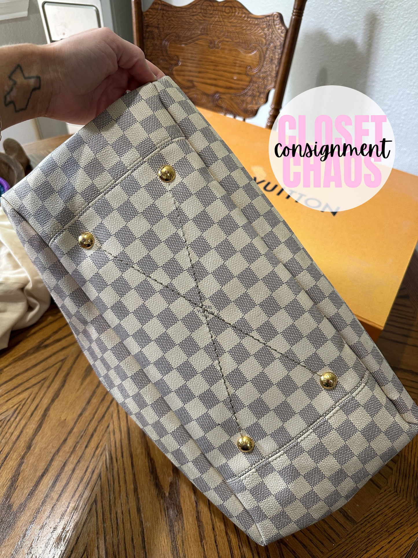 PREOWNED Louis Vuitton Damier Azur Artsy MM