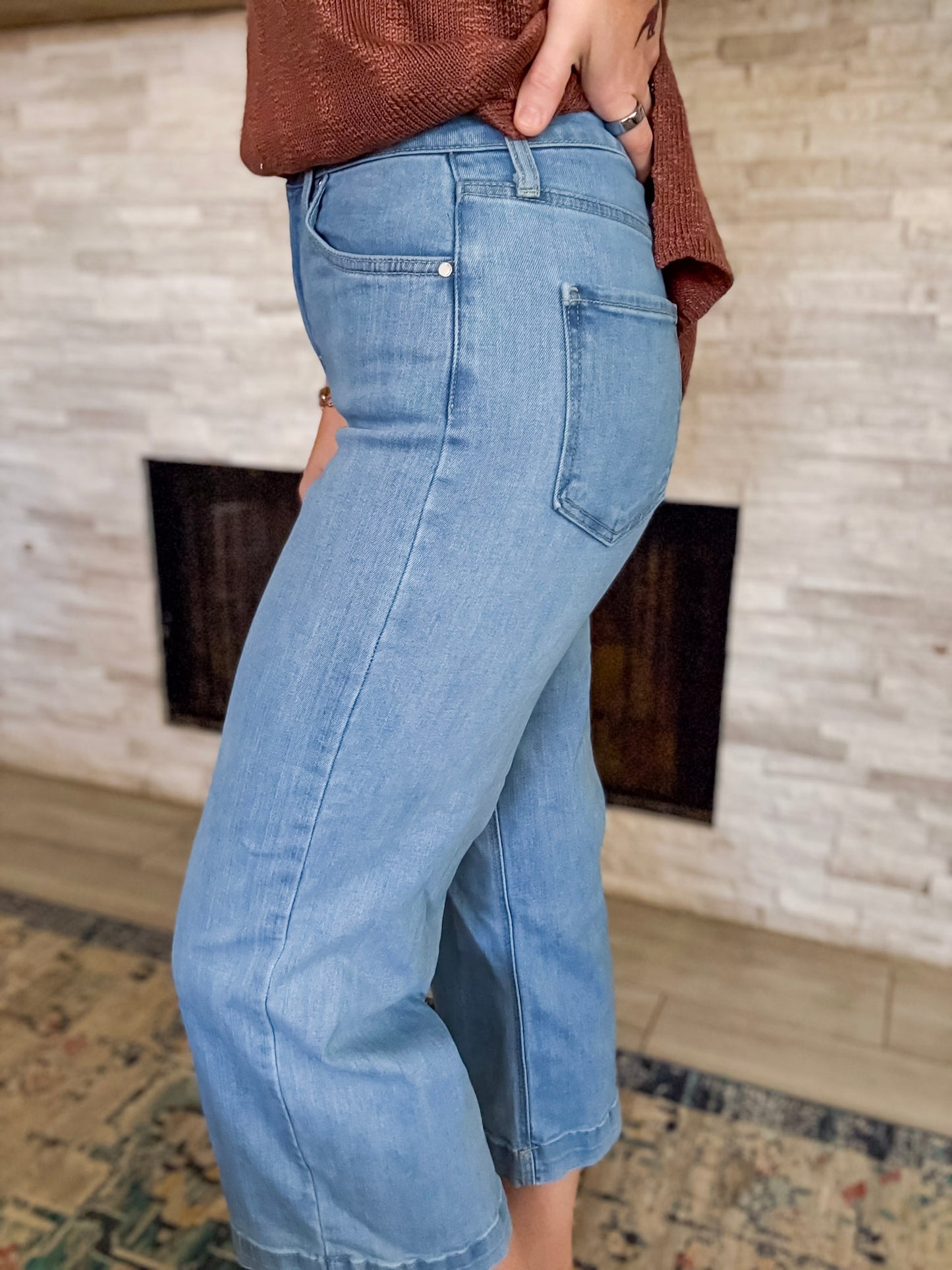 Cropped Wide Leg Jeans by Just Black Denim - Size 26