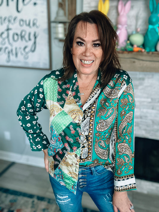 Green Paisley Print Button Down - Size Med