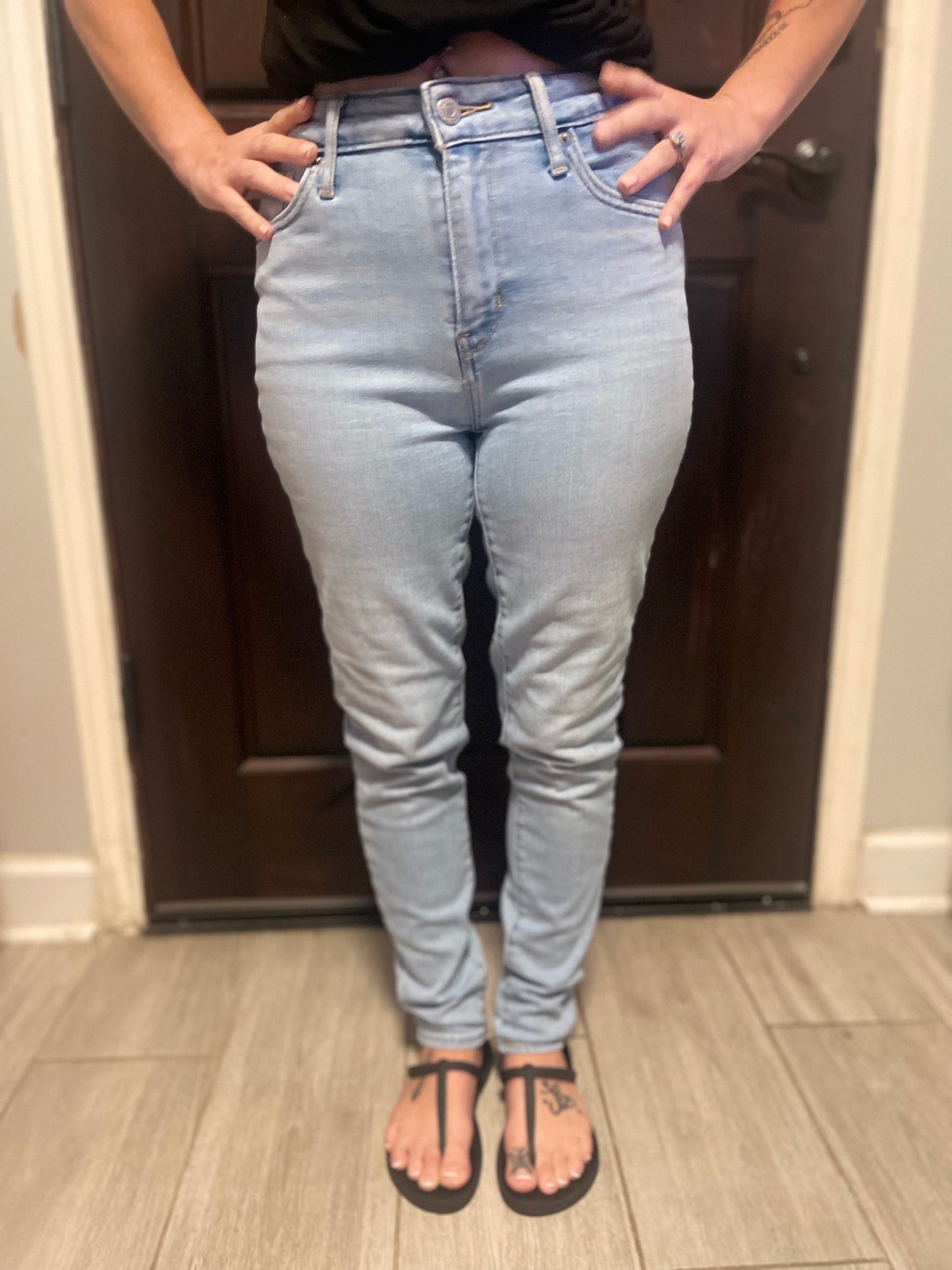 Levi's 721 High Rise Skinny - Size 27