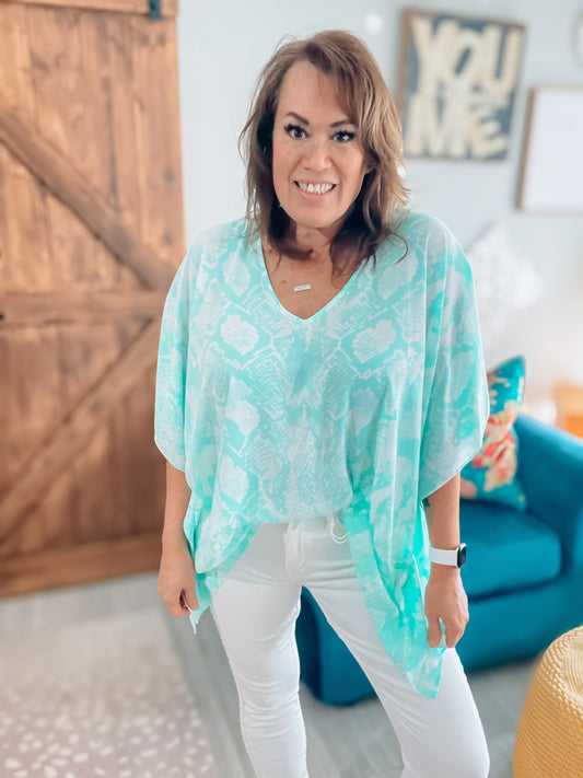 Mint & White Snake Print Poncho Oversized Top NWT - Size M/L