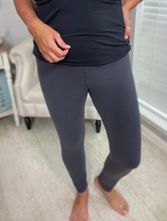 INTRO Love The Fit Athletic Leggings Black Grey - Size Large