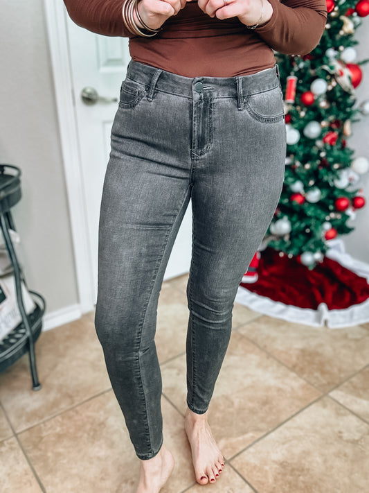 Dear John Staci High Rise Legging Jeans in Graphite - Size 28