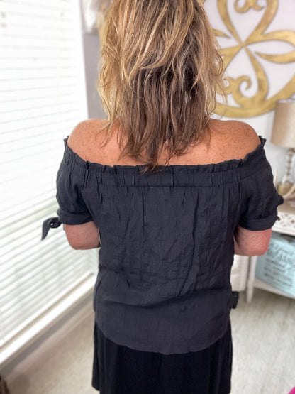 Black Off The Shoulder Top NWT - Size XL