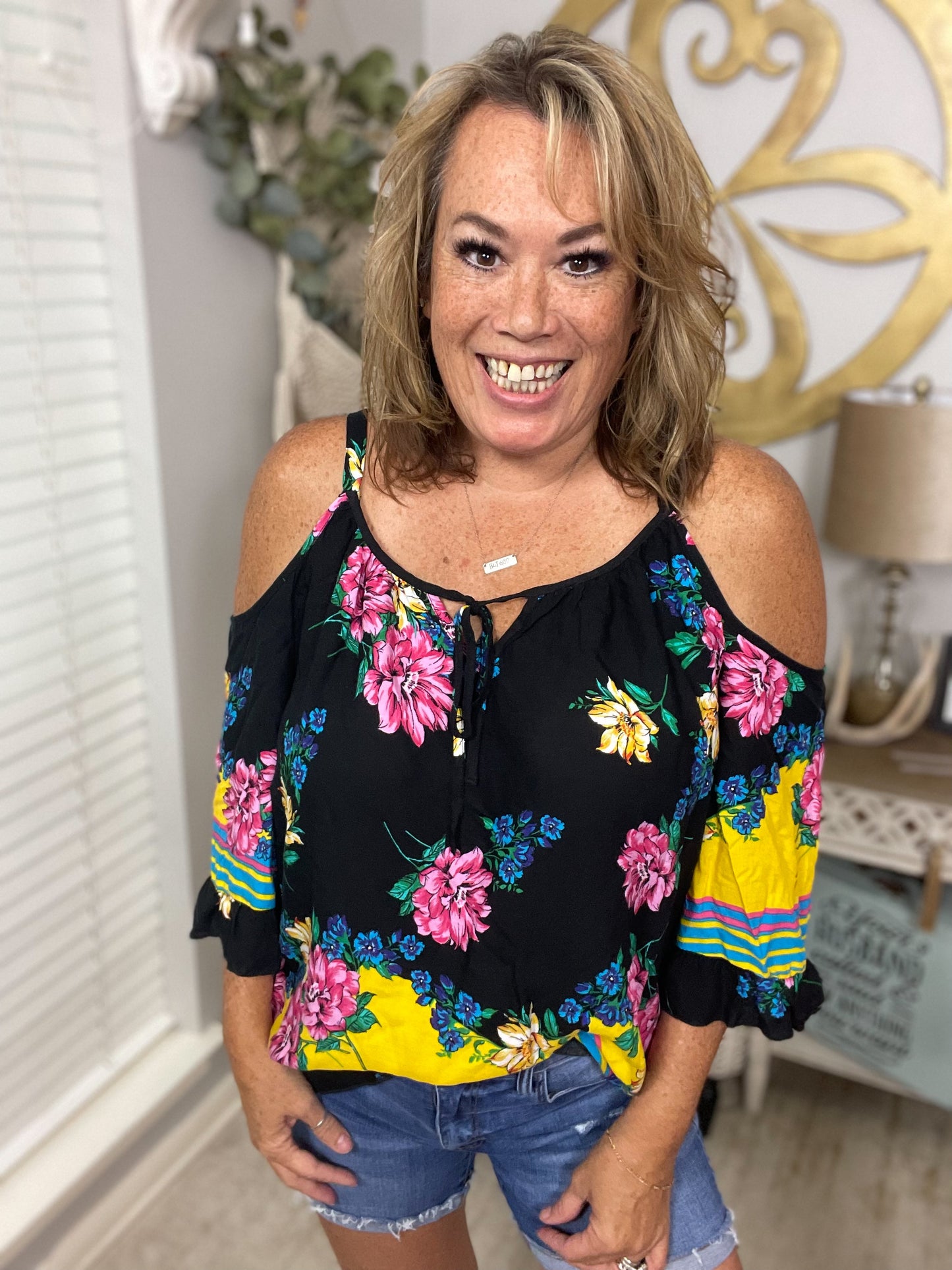 Black Floral Cold Shoulder Top - Size 1X