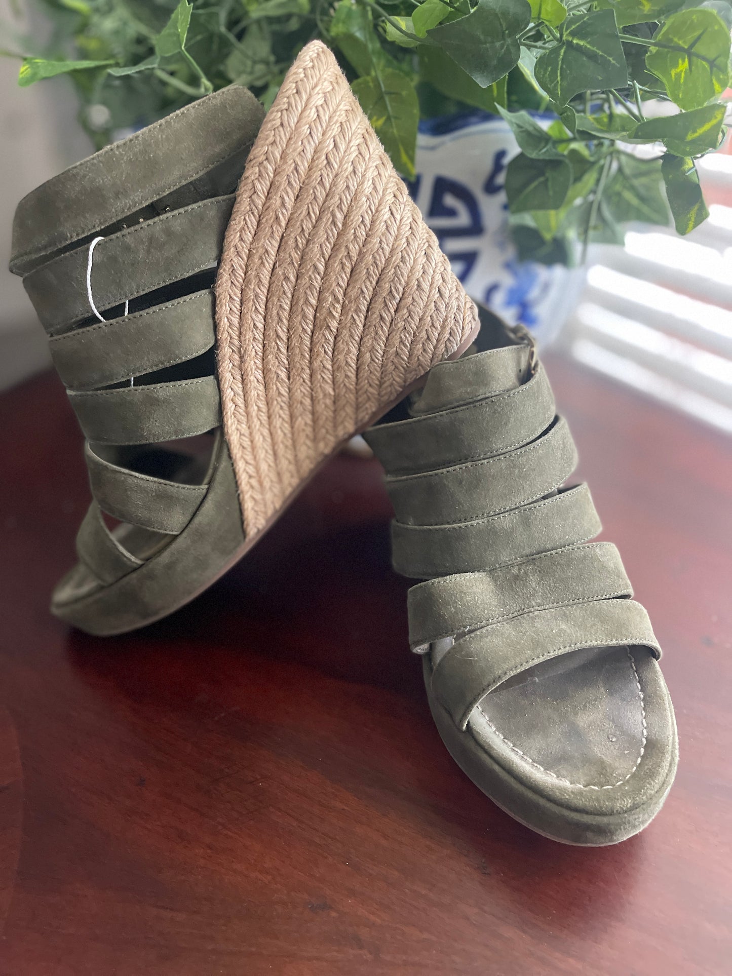 Tory Burch Women's Bailey Suede Gladiator Wedge Sandals Army Green - Size 10.5