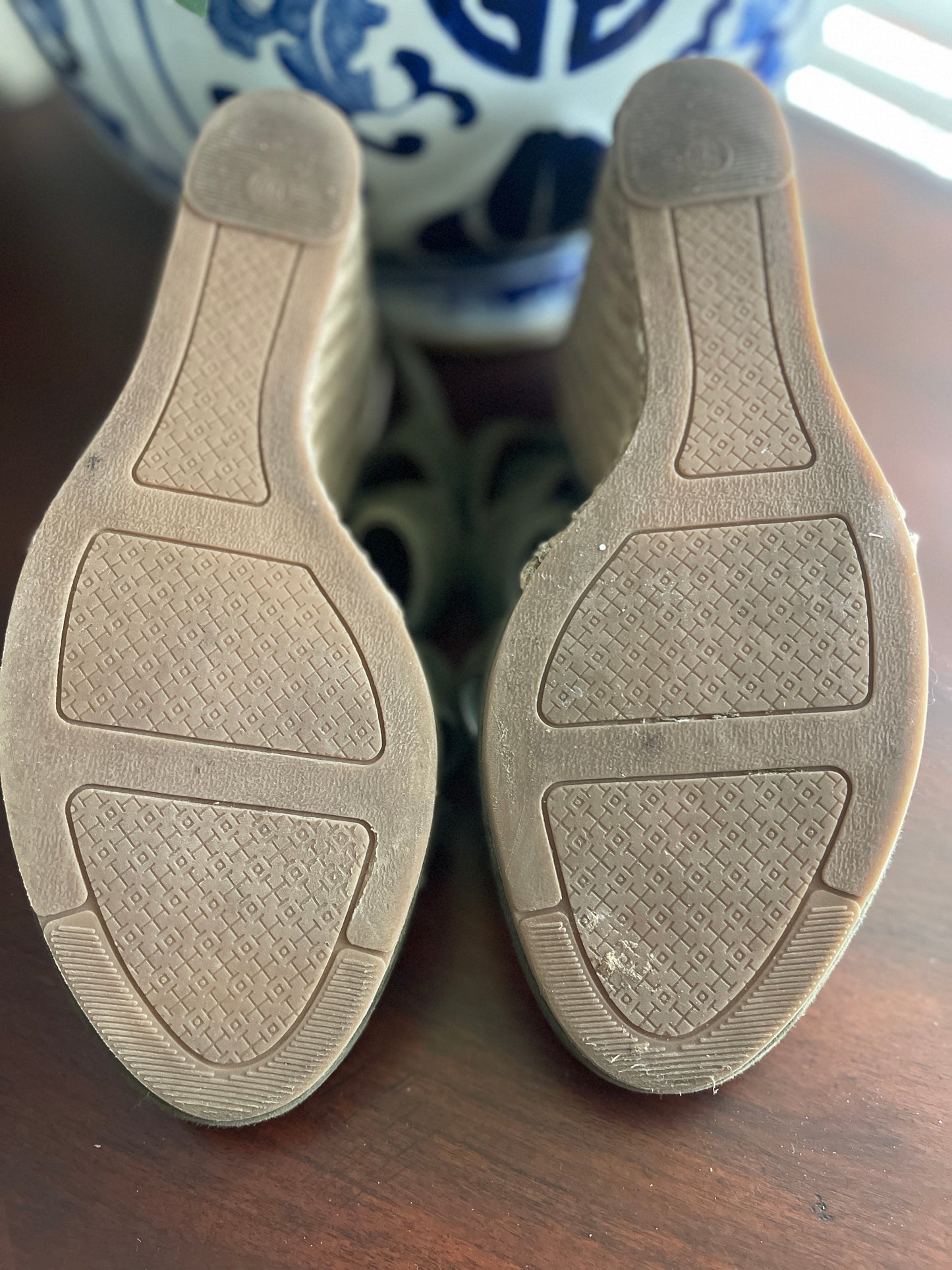 Tory Burch Women's Bailey Suede Gladiator Wedge Sandals Army Green - Size 10.5
