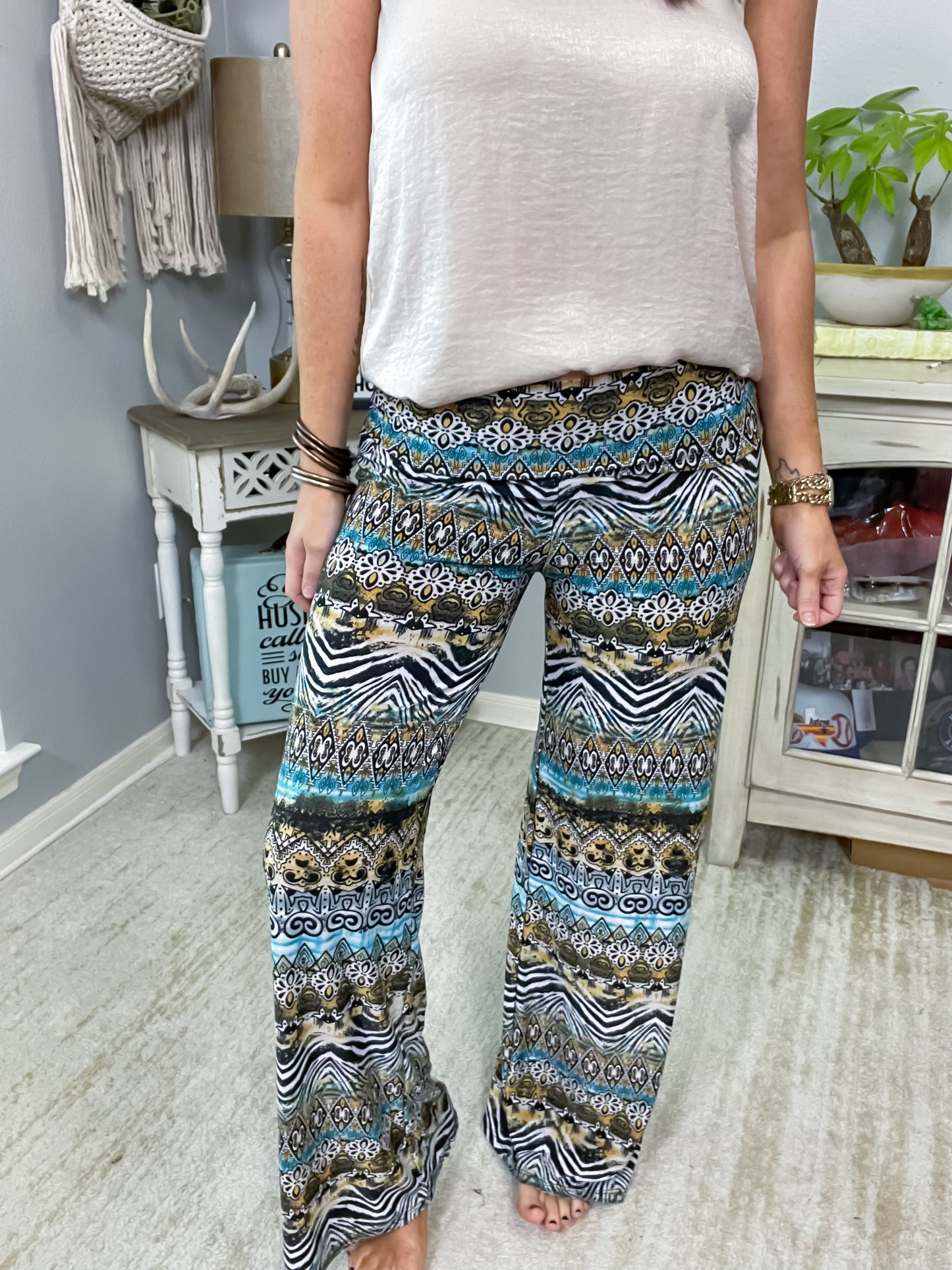 Patterned Palazzo Pants - Size Large