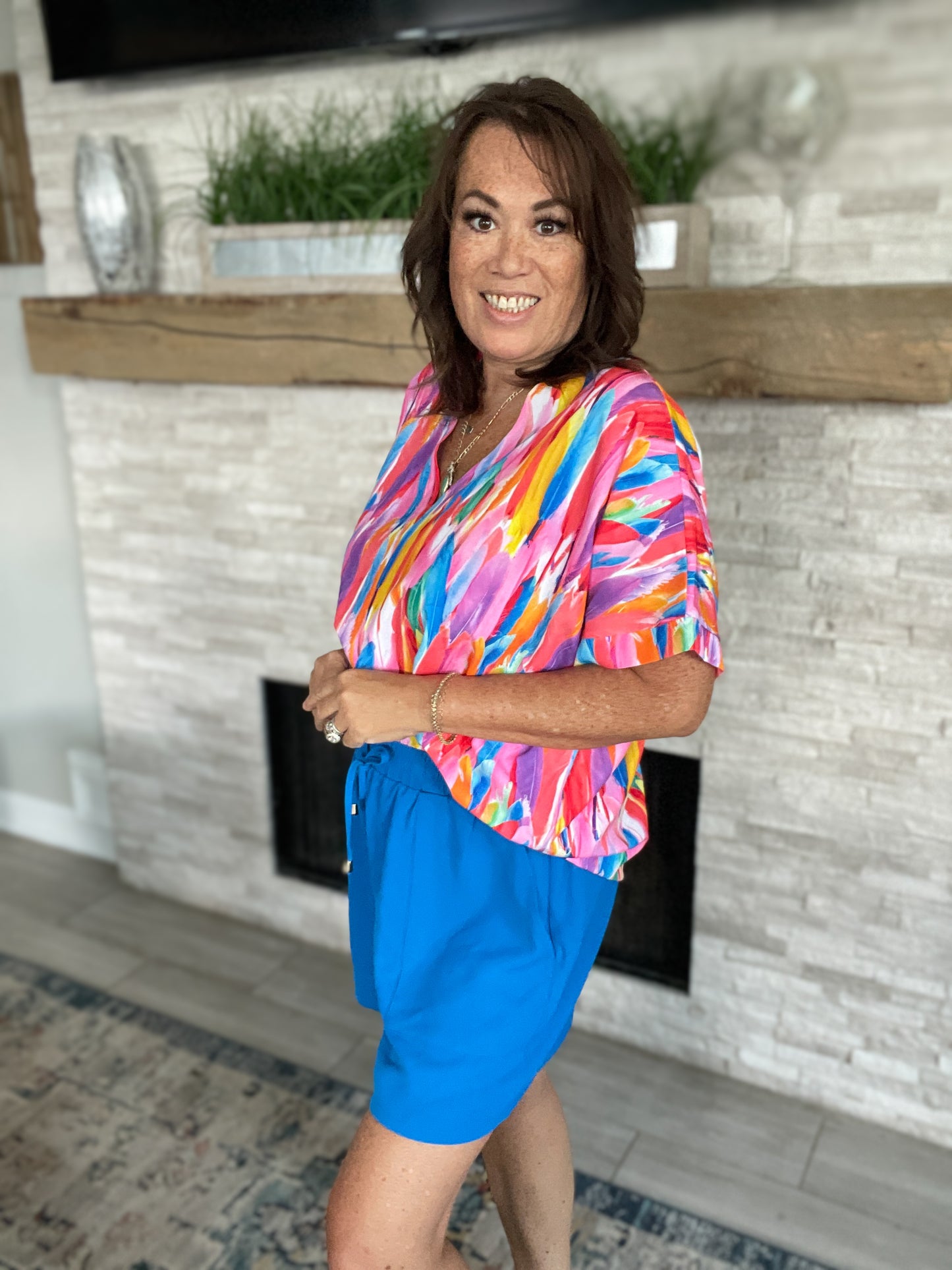 Blue Multi Color Abstract Top by SSYS - Size Large