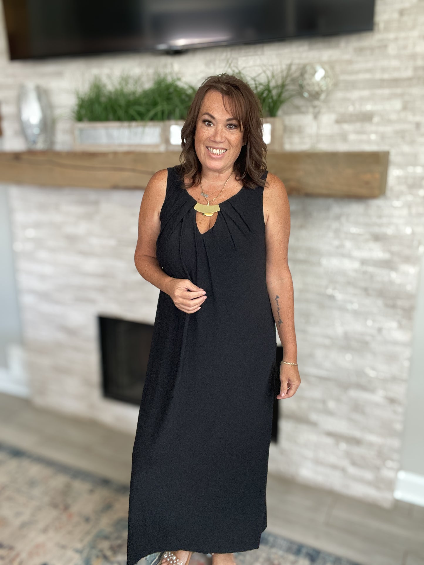 Black Sleeveless Dress by Emma & Michele - Size Large