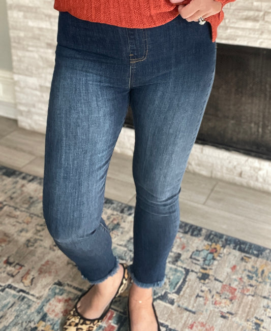 Risen High Rise Skinny Leg Jegging - Size Medium