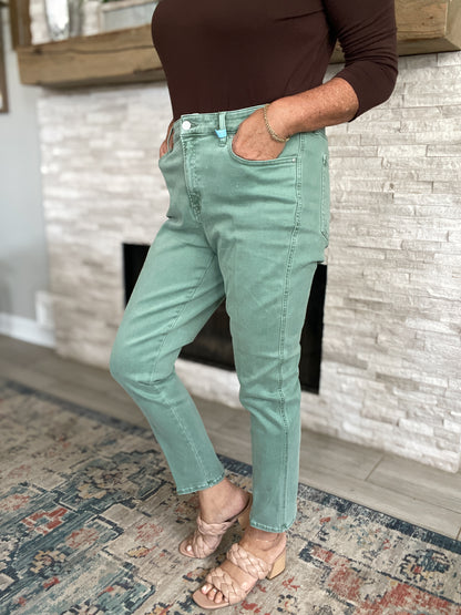 Chico’s Women’s Green Iced Jade Define Me Straight Leg Ankle Jeans - Size 14R/2.5R