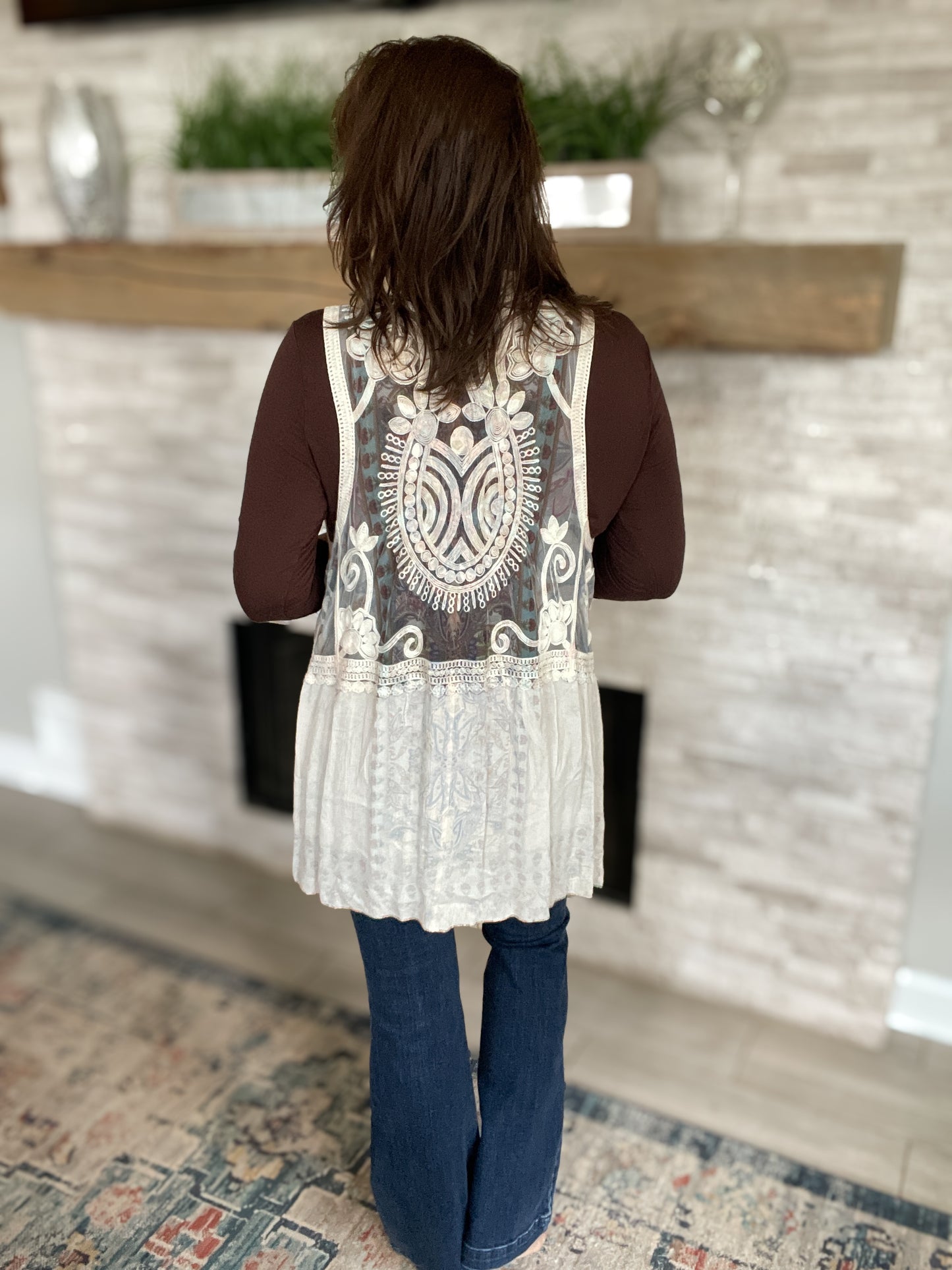 Sleeveless Lace Cardigan Duster Vest - Size Medium