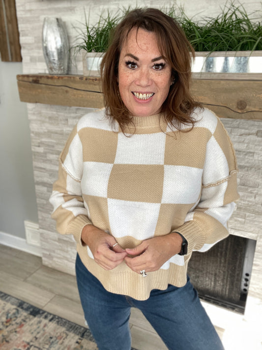 Checkered Crew Neck Sweater Beige/White NWT - Size Med