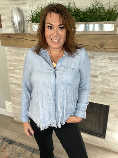Umgee Button Down Boyfriend Shirt With Frayed Hem - Size Med